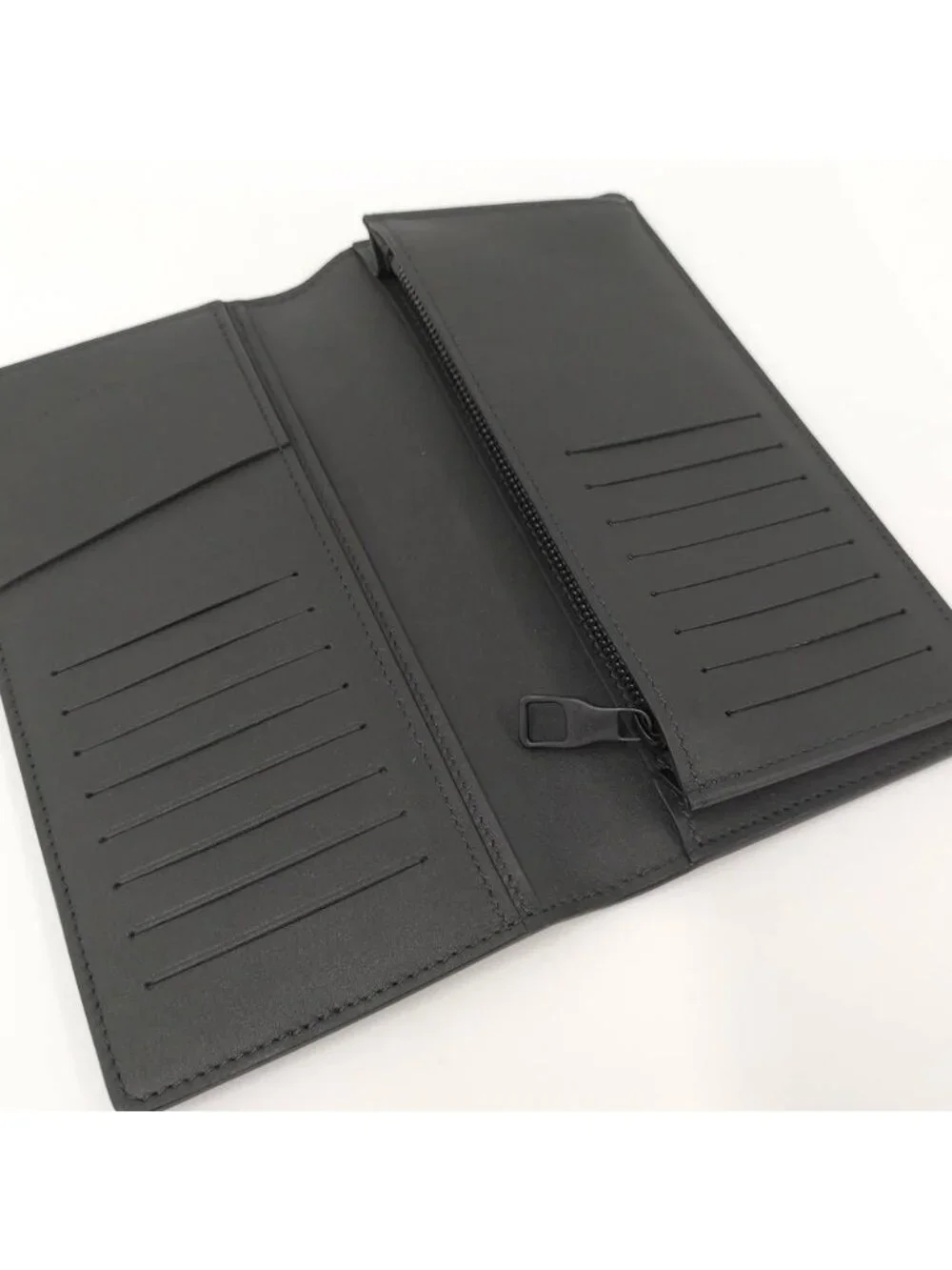 Louis Vuitton Portefeuille Brazza Wallet Taurillon Leather Black